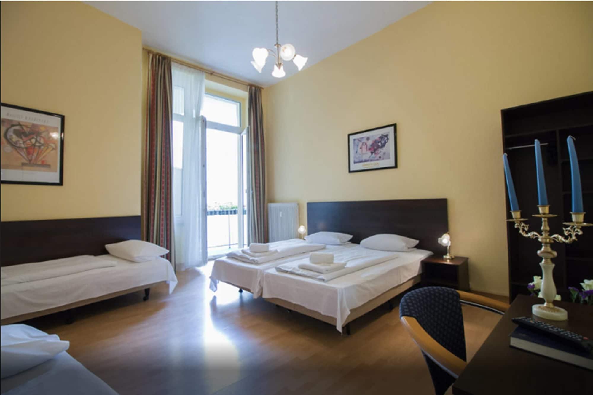 Hotel Am Stuttgarter Eck 2*