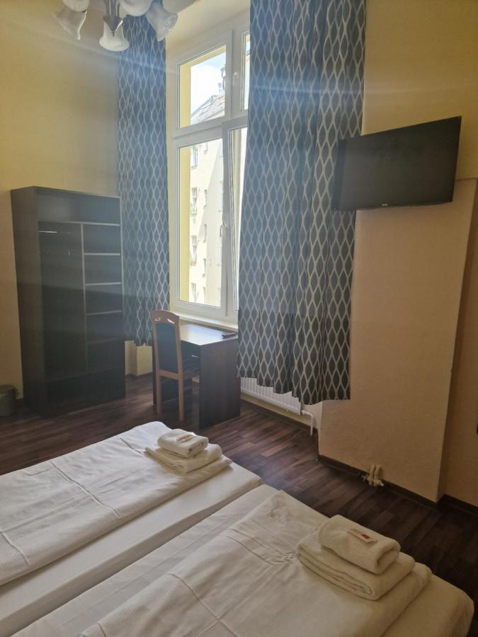 Hotel Am Stuttgarter Eck 2*