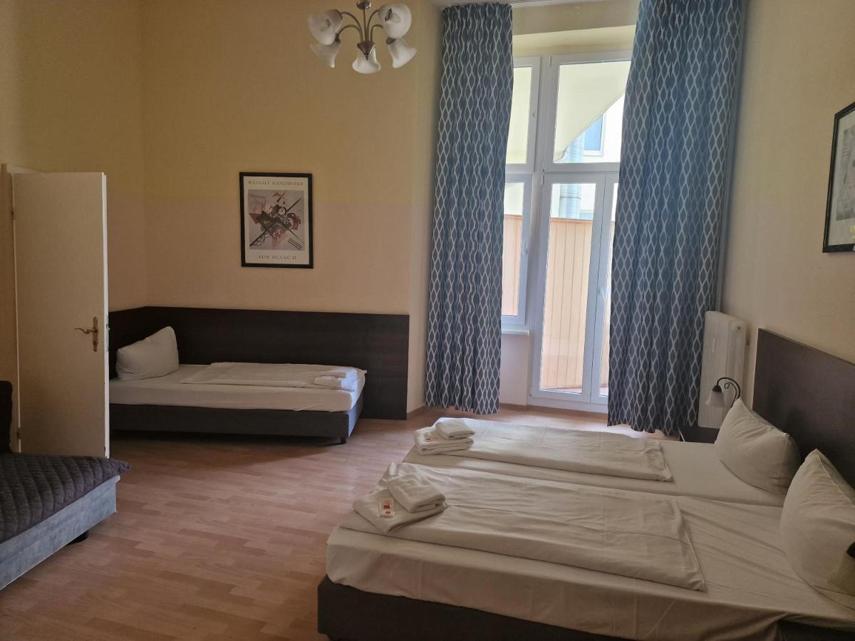 Am Stuttgarter Eck Hotel 2*